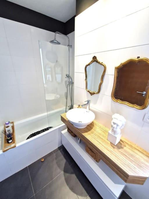 Apartamento Deluxe Vistas Al Mar Burela Eksteriør billede