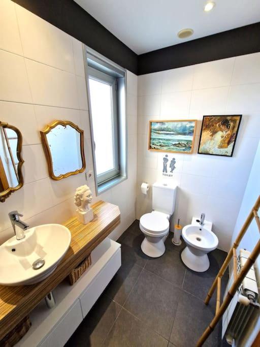 Apartamento Deluxe Vistas Al Mar Burela Eksteriør billede